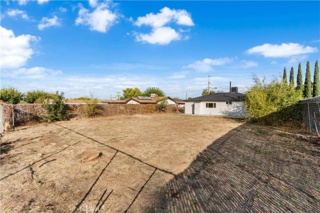 42221 52nd West, Lancaster, CA 93536