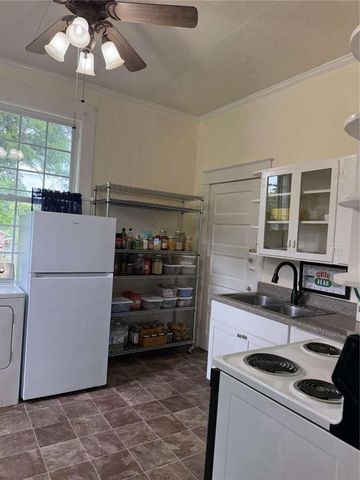 45 NE 4th Street NE, Shannon, GA 30172
