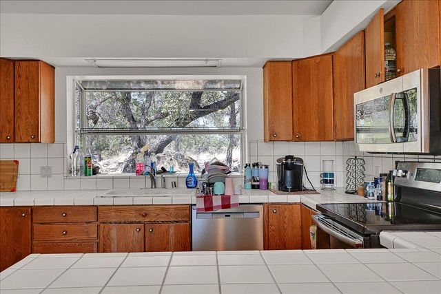 11541 Chimney Ranch Trl, Marysville, CA 95901