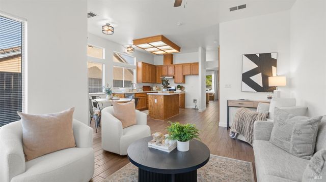 4782 Stonewood Dr, Fairfield, CA 94534