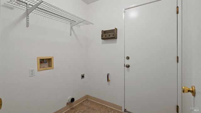 4782 Stonewood Dr, Fairfield, CA 94534