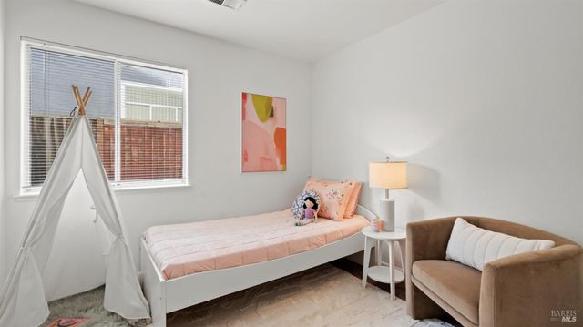 4782 Stonewood Dr, Fairfield, CA 94534