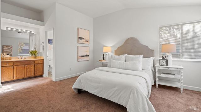 4782 Stonewood Dr, Fairfield, CA 94534