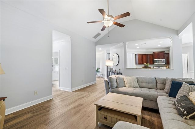 302 Spence Circle, Ball Ground, GA 30107