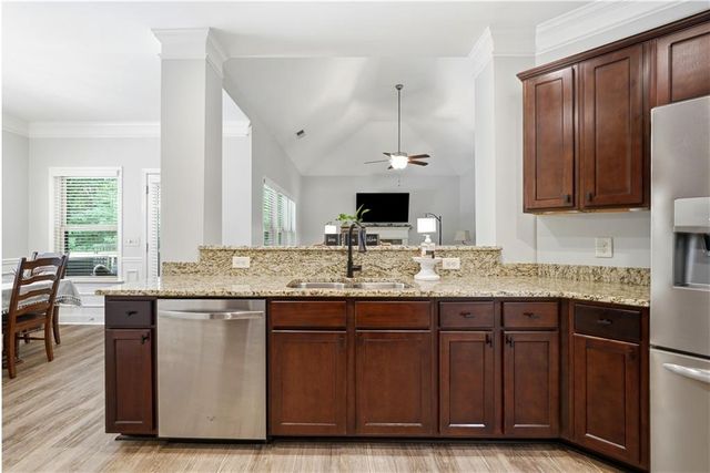 302 Spence Circle, Ball Ground, GA 30107