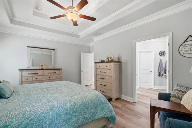 302 Spence Circle, Ball Ground, GA 30107