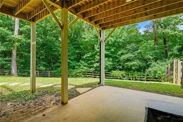 302 Spence Circle, Ball Ground, GA 30107
