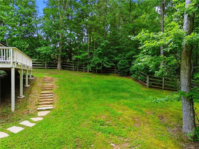 302 Spence Circle, Ball Ground, GA 30107