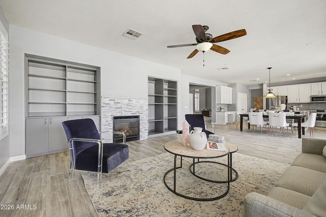 9510 E MESETO Avenue, Mesa, AZ 85209