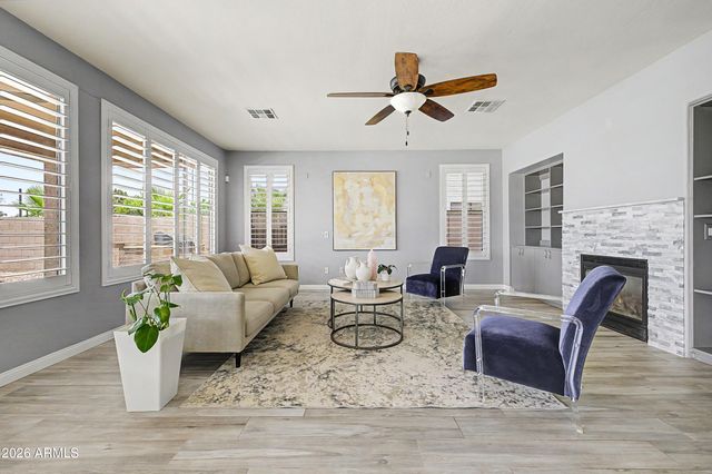 9510 E MESETO Avenue, Mesa, AZ 85209