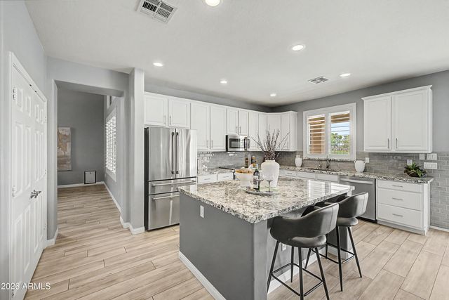 9510 E MESETO Avenue, Mesa, AZ 85209
