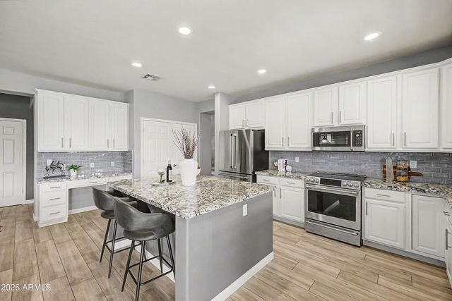 9510 E MESETO Avenue, Mesa, AZ 85209