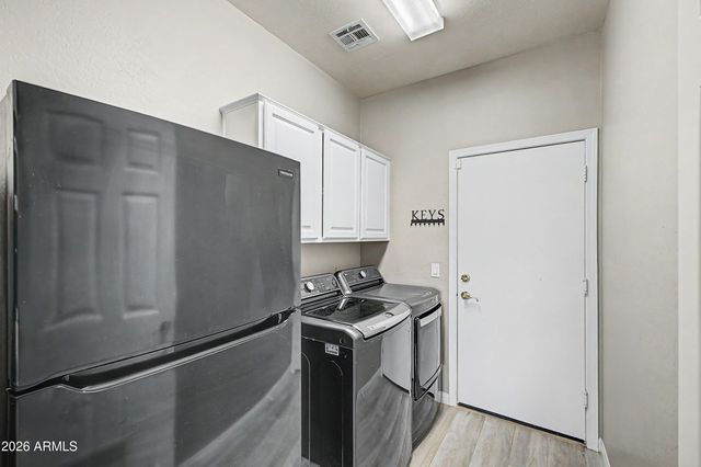 9510 E MESETO Avenue, Mesa, AZ 85209
