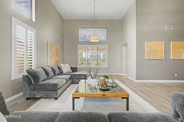 9510 E MESETO Avenue, Mesa, AZ 85209
