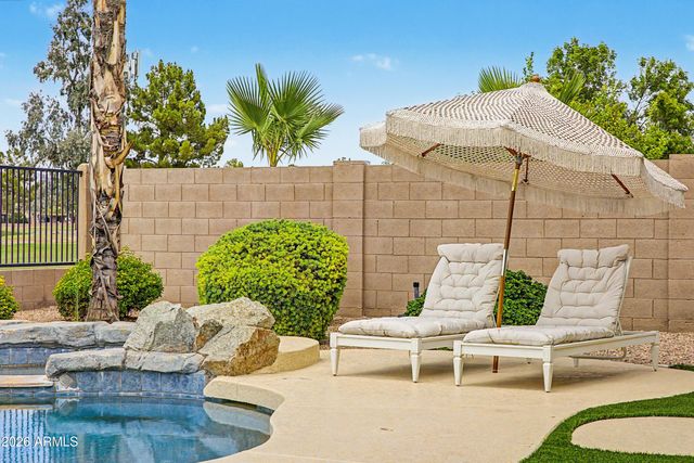 9510 E MESETO Avenue, Mesa, AZ 85209