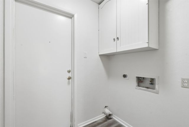 125 N Jessup Street, Alvarado, TX 76009