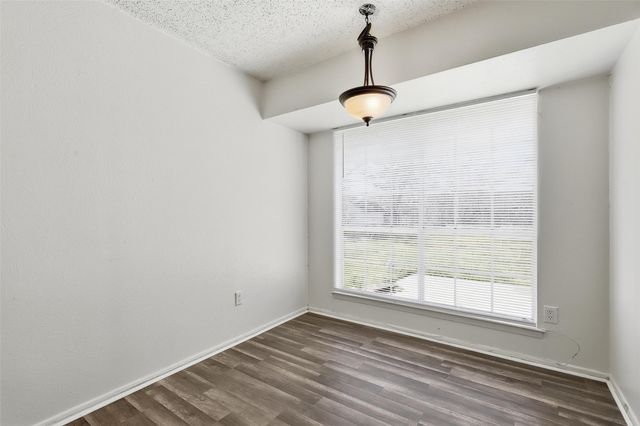 125 N Jessup Street, Alvarado, TX 76009