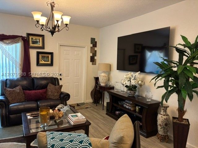 7469 Tam Oshanter Blvd, North Lauderdale, FL 33068