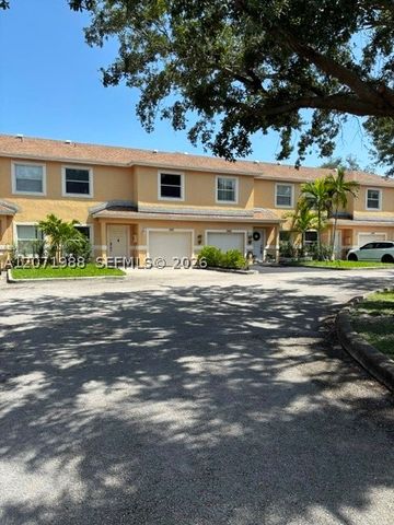 7469 Tam Oshanter Blvd, North Lauderdale, FL 33068