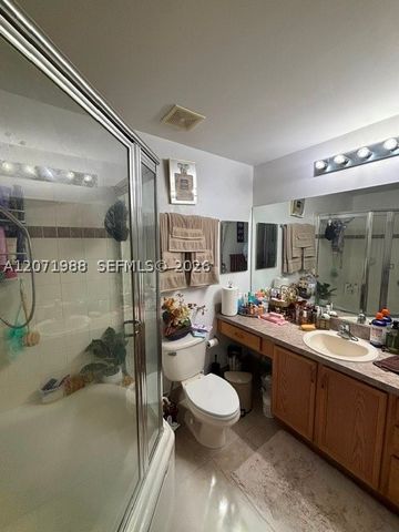7469 Tam Oshanter Blvd, North Lauderdale, FL 33068