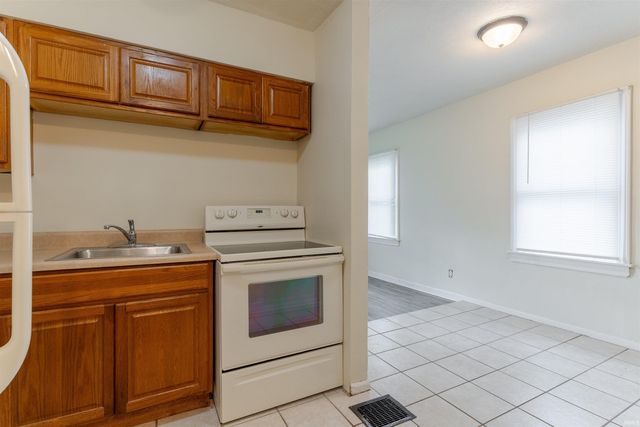 836 Negley Avenue, Evansville, IN 47711