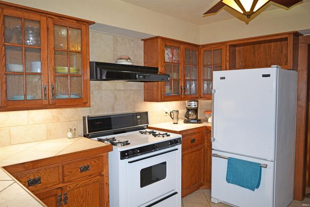 3513 Bexley Court, Evansville, IN 47711