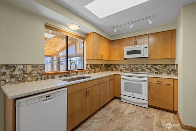 10108 3rd Place SE, Lake Stevens, WA 98258