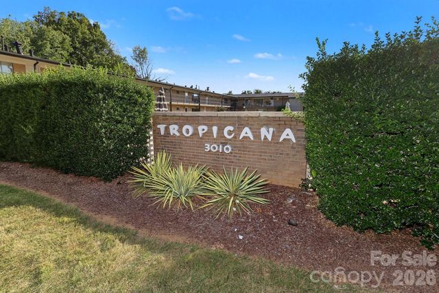 3010 Crosby Road 224, Charlotte, NC 28211