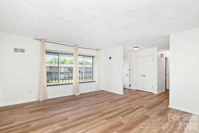 3010 Crosby Road 224, Charlotte, NC 28211