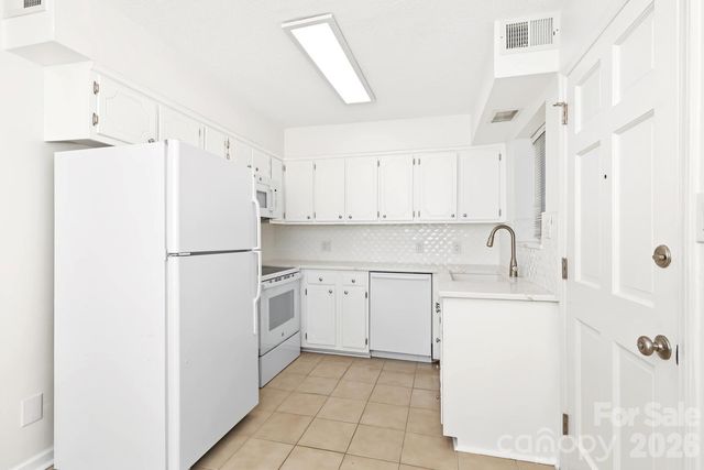 3010 Crosby Road 224, Charlotte, NC 28211