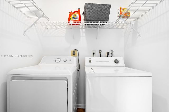 10715 W Clairmont Cir 212, Tamarac, FL 33321