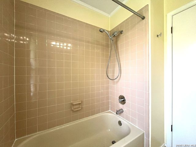 3342 Carbine Road, San Antonio, TX 78247