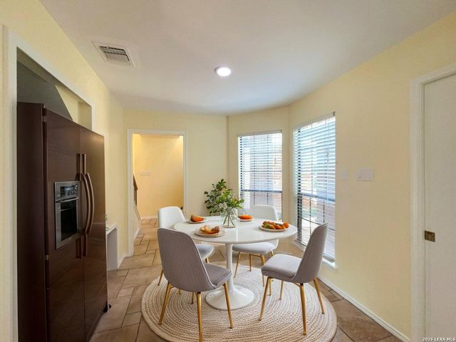 3342 Carbine Road, San Antonio, TX 78247