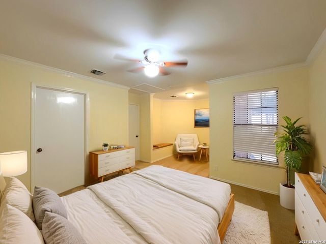 3342 Carbine Road, San Antonio, TX 78247
