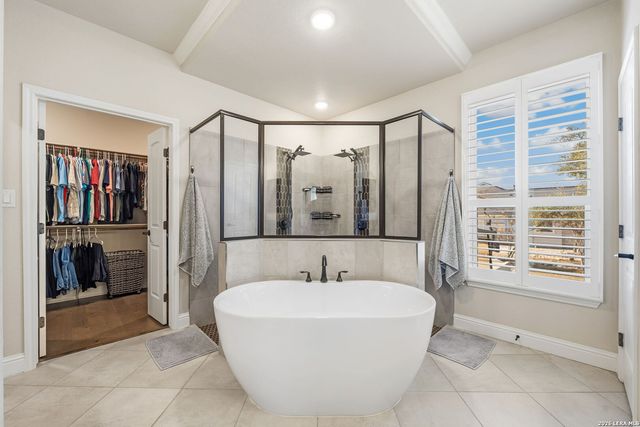 611 Cielo Vista, Canyon Lake, TX 78133