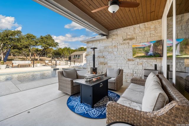 611 Cielo Vista, Canyon Lake, TX 78133