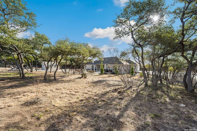 611 Cielo Vista, Canyon Lake, TX 78133