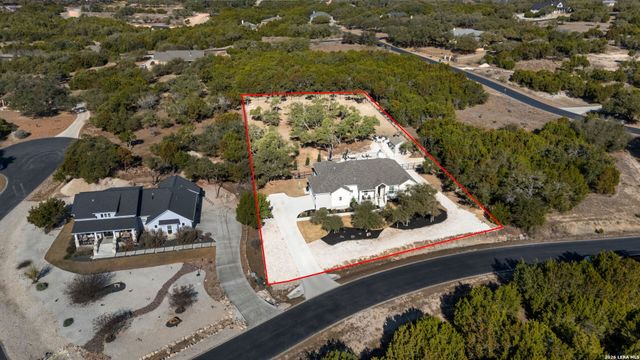 611 Cielo Vista, Canyon Lake, TX 78133