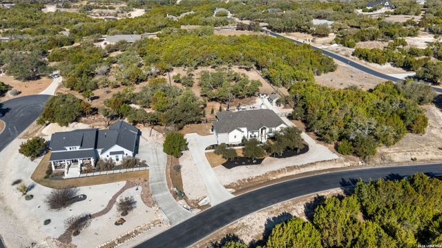 611 Cielo Vista, Canyon Lake, TX 78133