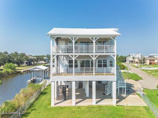 4001 S Nassau Street, Bay Saint Louis, MS 39520
