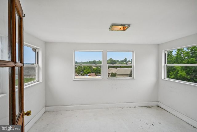 2144 SUNNYSIDE AVE, Pottstown, PA 19464