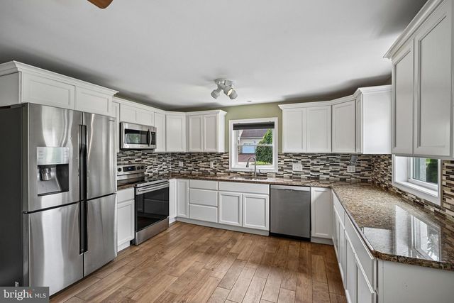 2144 SUNNYSIDE AVE, Pottstown, PA 19464