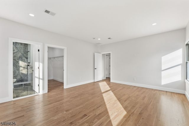 228 Locust St, Roselle Boro, NJ 07203