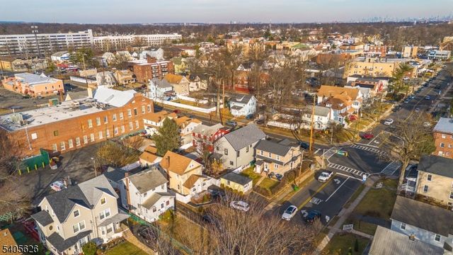 228 Locust St, Roselle Boro, NJ 07203