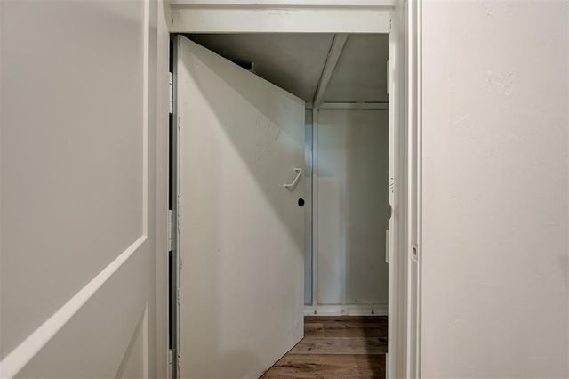 10071 Lacewood Drive, Edmond, OK 73025