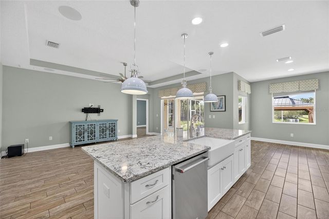 5130 ADMIRAL POINTE DRIVE, Apollo Beach, FL 33572