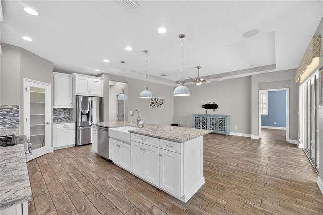 5130 ADMIRAL POINTE DRIVE, Apollo Beach, FL 33572