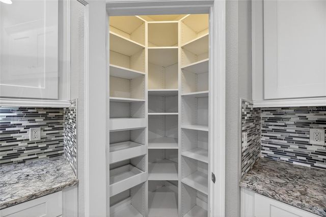 5130 ADMIRAL POINTE DRIVE, Apollo Beach, FL 33572