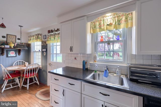164 E ROSEVILLE RD, Lancaster, PA 17601