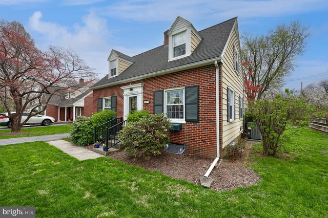 164 E ROSEVILLE RD, Lancaster, PA 17601